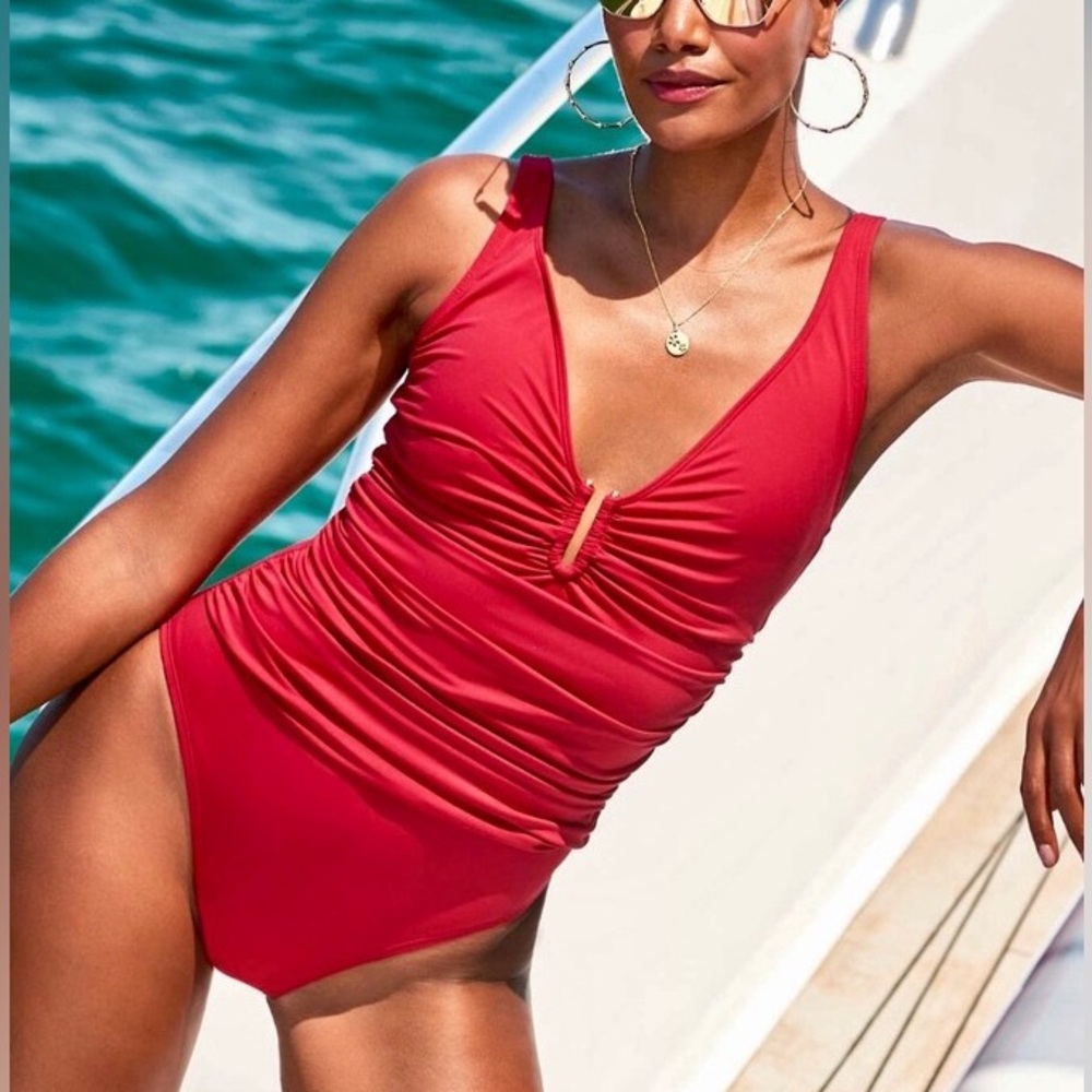 NWT Lilly Pulitzer Meah One-Piece Swimsuit Poinsettia Red